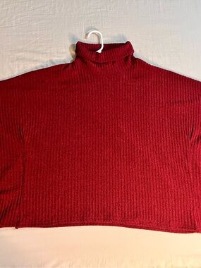 Women's Ribbed Turtleneck Top - Red